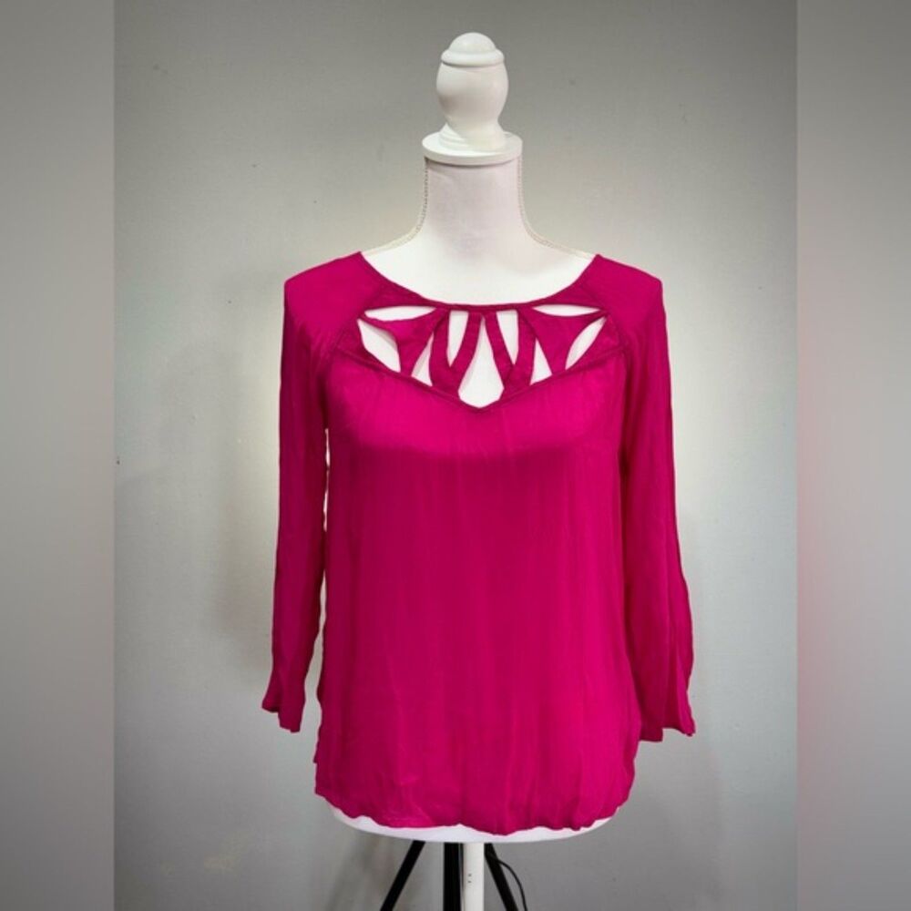 CLEARANCE! Pink Maeve Silky Cutout Blouse Size 4 EUC